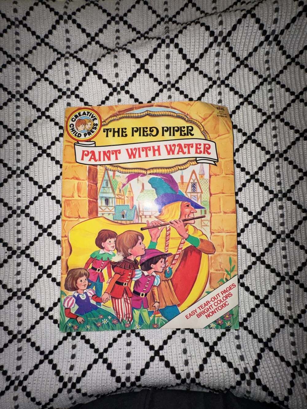 Vintage 1986 The Pied Piper Paint With Water Activity Book Creative Child Press